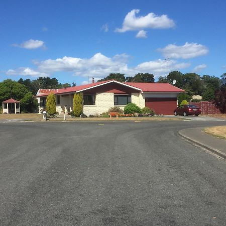Ron And Tony'S Bed & Breakfast Tuatapere Exterior foto